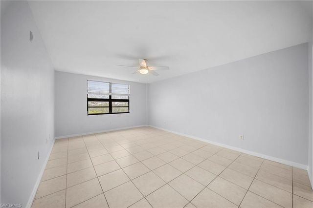 4807 Sunset CT 405, Cape Coral, FL 33904