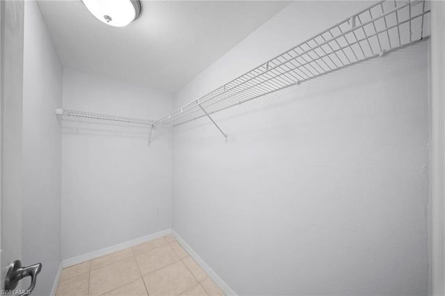 4807 Sunset CT 405, Cape Coral, FL 33904