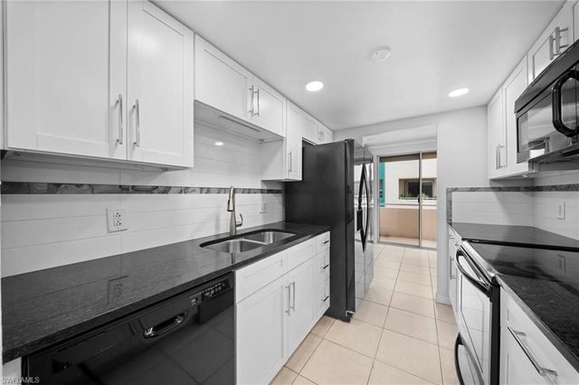 4807 Sunset CT 405, Cape Coral, FL 33904