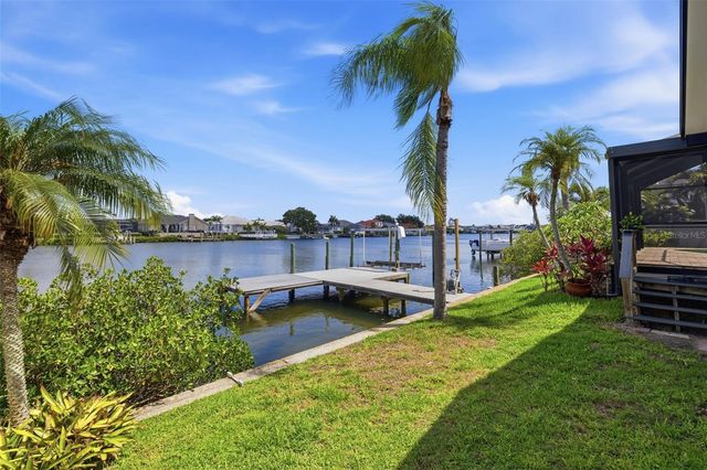 831 CHIPAWAY DRIVE, Apollo Beach, FL 33572