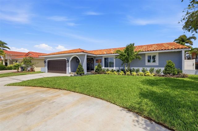 831 CHIPAWAY DRIVE, Apollo Beach, FL 33572