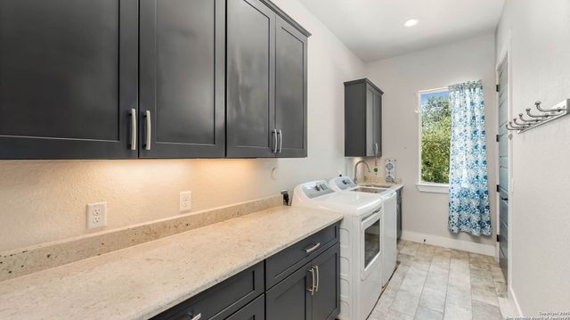 924 Annabelle Ave., Bulverde, TX 78163