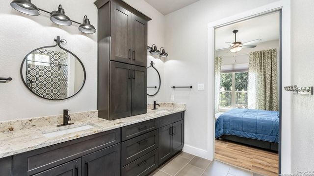 924 Annabelle Ave., Bulverde, TX 78163