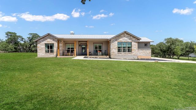 924 Annabelle Ave., Bulverde, TX 78163