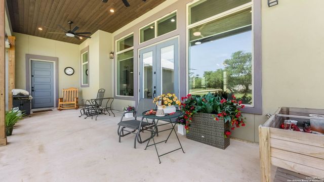 924 Annabelle Ave., Bulverde, TX 78163