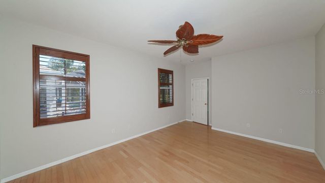 5453 NEW COVINGTON DRIVE, Sarasota, FL 34233