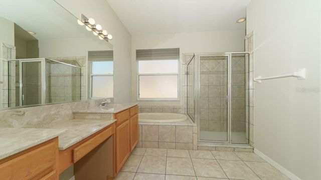 5453 NEW COVINGTON DRIVE, Sarasota, FL 34233