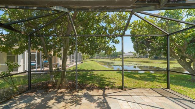 5453 NEW COVINGTON DRIVE, Sarasota, FL 34233