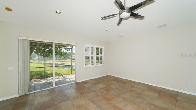 5453 NEW COVINGTON DRIVE, Sarasota, FL 34233