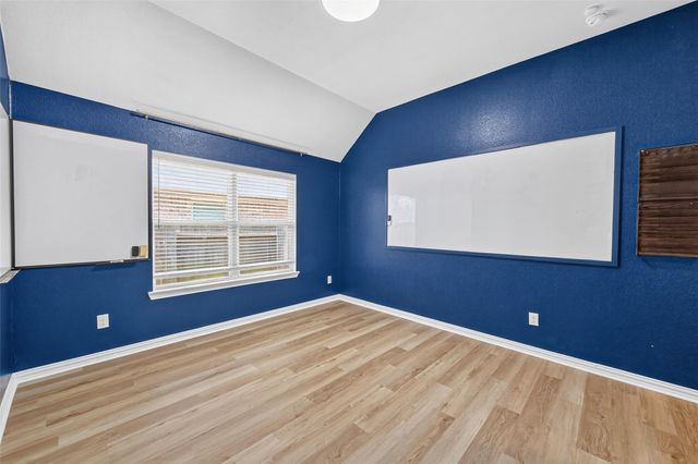 2805 Bretton Woods Dr, Conroe, TX 77301