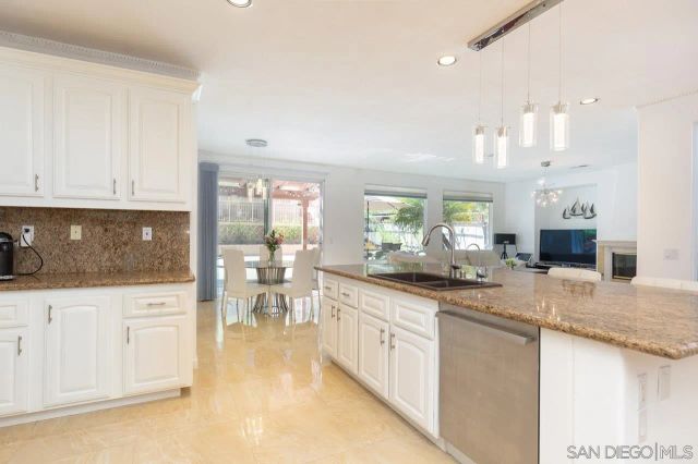 1175 Santa Olivia, Chula Vista, CA 91913