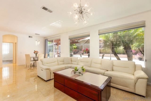 1175 Santa Olivia, Chula Vista, CA 91913