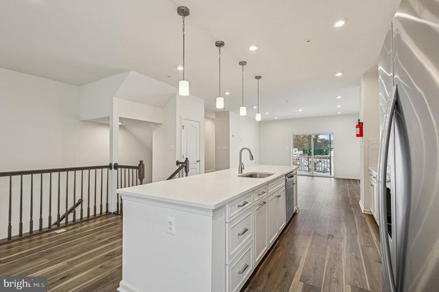 1646 ASTER LN, Hanover, MD 21076