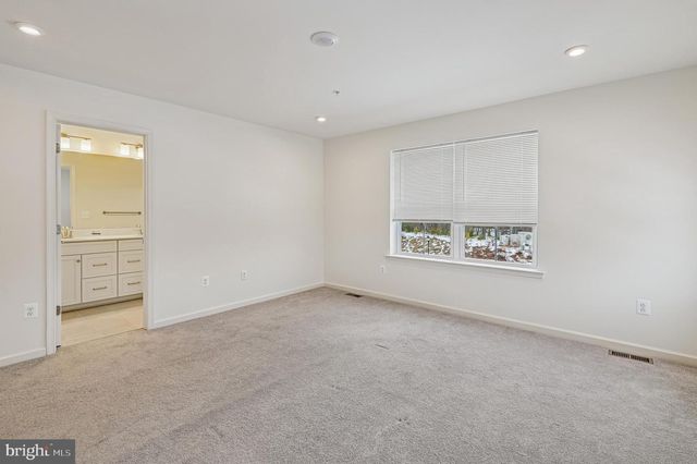 1646 ASTER LN, Hanover, MD 21076