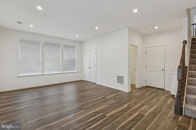 1646 ASTER LN, Hanover, MD 21076