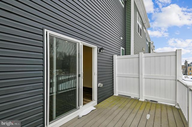 1646 ASTER LN, Hanover, MD 21076