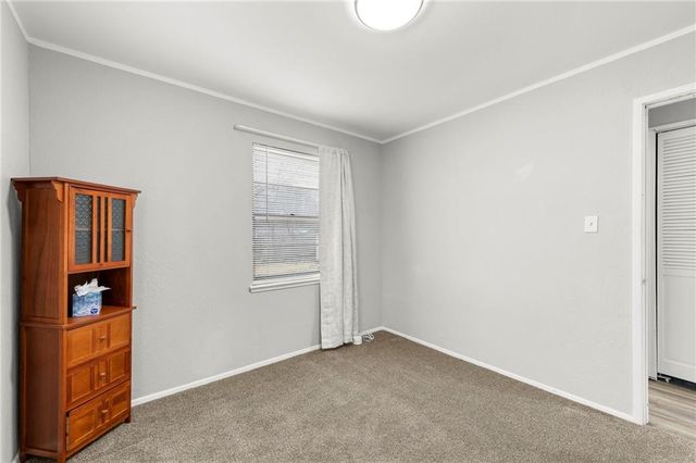 4705 Melody Lane, Kansas City, KS 66106