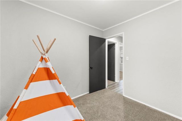 4705 Melody Lane, Kansas City, KS 66106