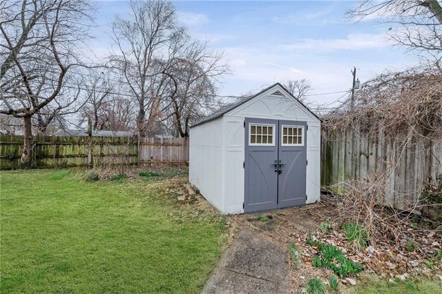 4705 Melody Lane, Kansas City, KS 66106