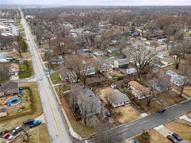 4705 Melody Lane, Kansas City, KS 66106