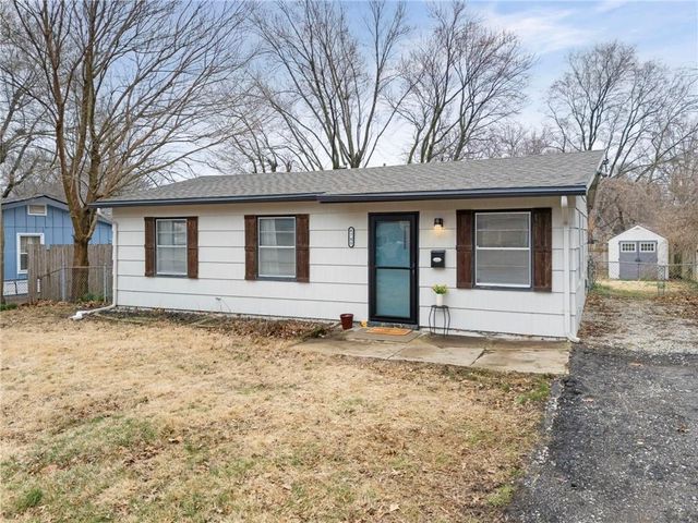 4705 Melody Lane, Kansas City, KS 66106