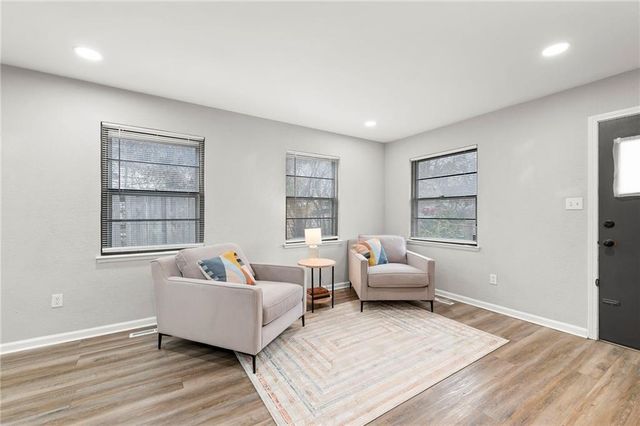 4705 Melody Lane, Kansas City, KS 66106