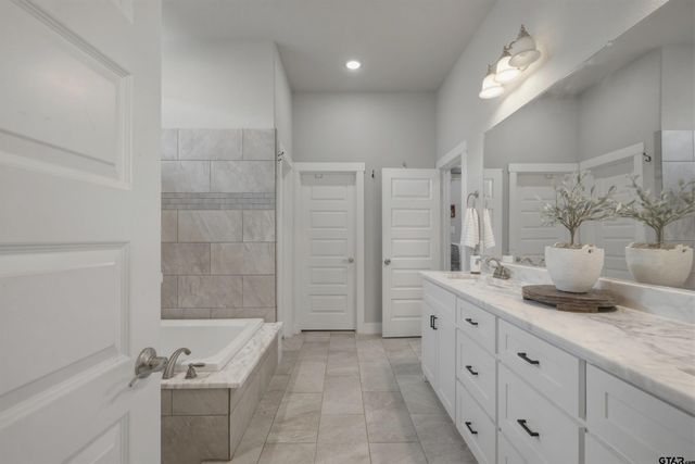 2902 Canvas Back Drive, Greenville, TX 75402