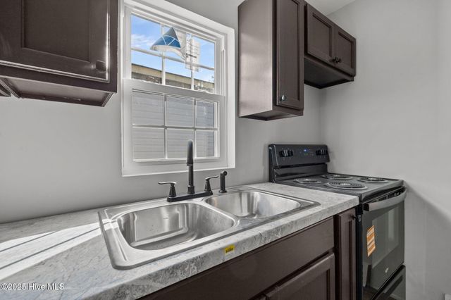 1310 Church Street, Wilmington, NC 28401