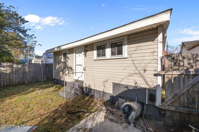 1310 Church Street, Wilmington, NC 28401