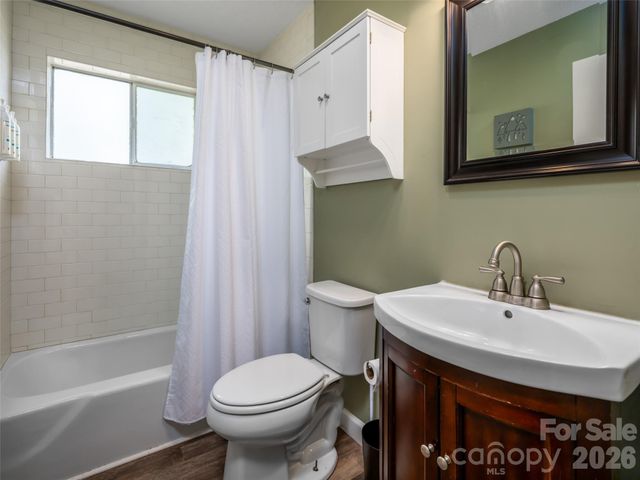 245 Weston Road, Arden, NC 28704
