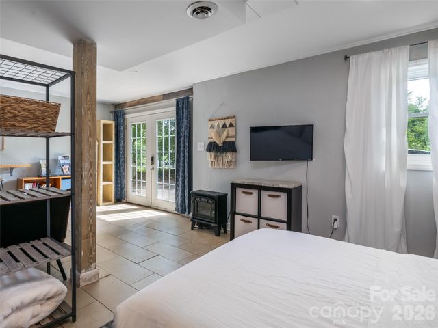 245 Weston Road, Arden, NC 28704