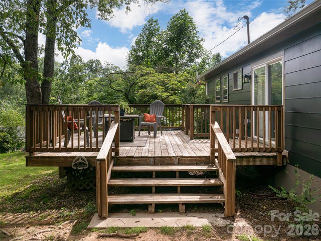 245 Weston Road, Arden, NC 28704