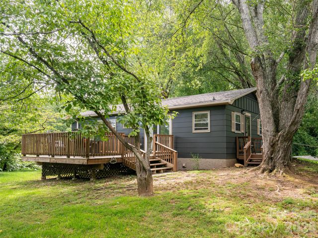 245 Weston Road, Arden, NC 28704