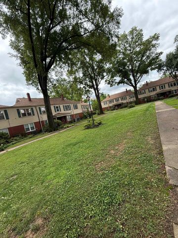 2993 Walnut Grove Rd Apt 2, Memphis, TN 38111