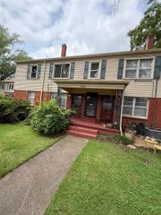 2993 Walnut Grove Rd Apt 2, Memphis, TN 38111