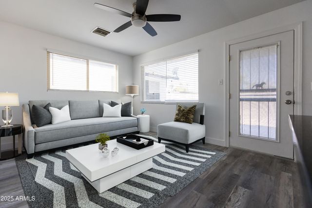 3417 E WINDSOR Avenue 2, Phoenix, AZ 85008