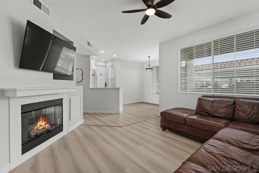 10810 Sabre Hill Dr. 175, San Diego, CA 92128 — photo 4
