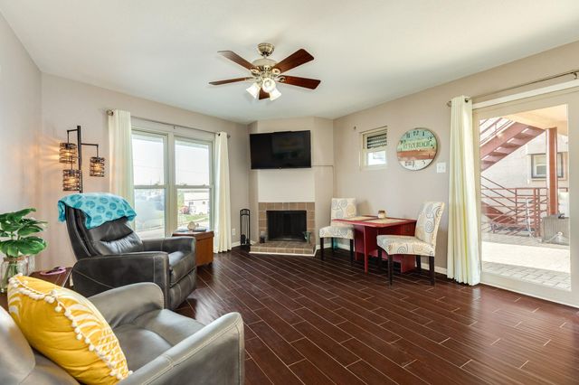 7312 Seawall Boulevard 112, Galveston, TX 77551