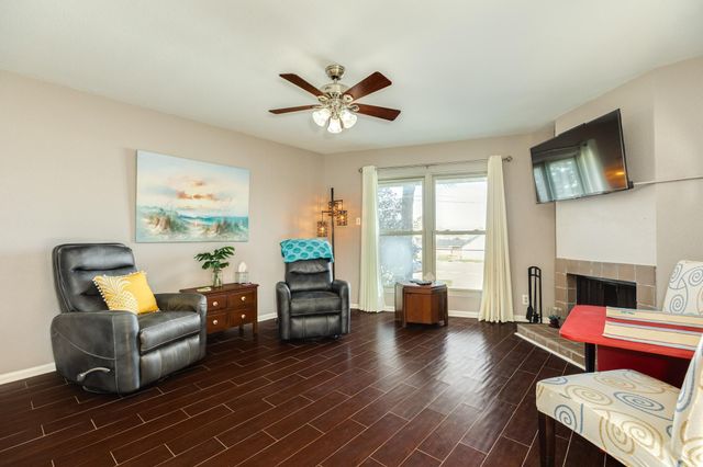 7312 Seawall Boulevard 112, Galveston, TX 77551