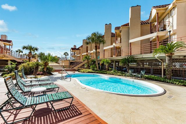 7312 Seawall Boulevard 112, Galveston, TX 77551