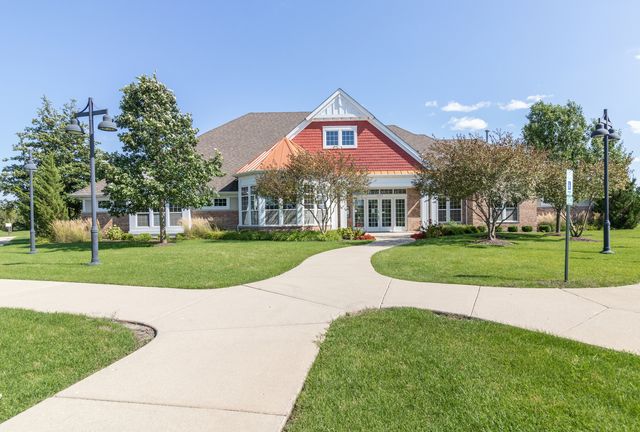 206 Barrett Drive D, Yorkville, IL 60560