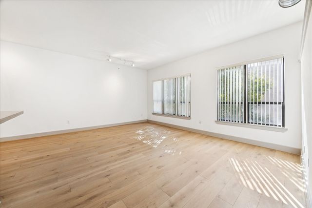 1901 Post Oak Boulevard 2203, Houston, TX 77056