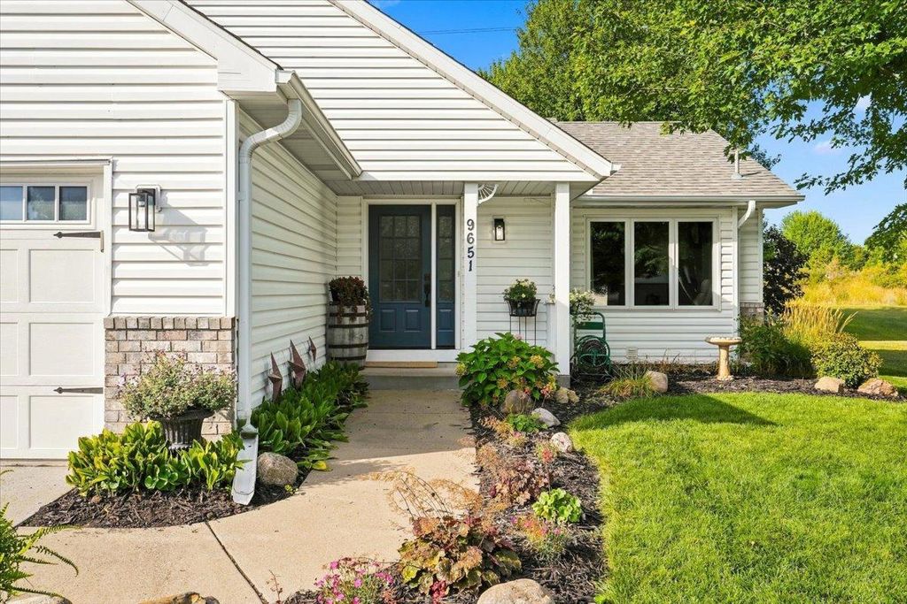 9651 78th Street, Cottage Grove, MN 55016 — photo 3