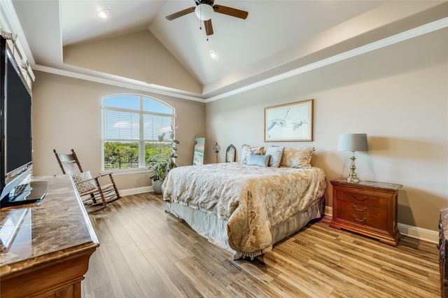 3500 Lohmans Ford RD 71, Lago Vista, TX 78645