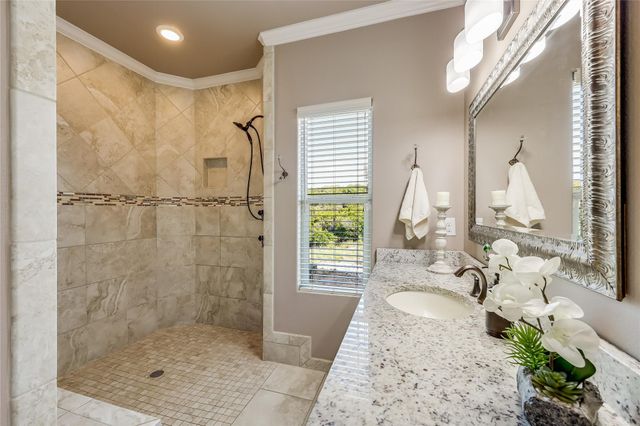 3500 Lohmans Ford RD 71, Lago Vista, TX 78645