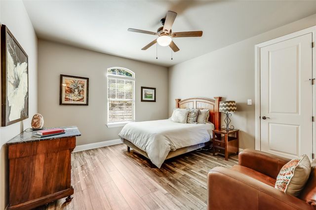 3500 Lohmans Ford RD 71, Lago Vista, TX 78645