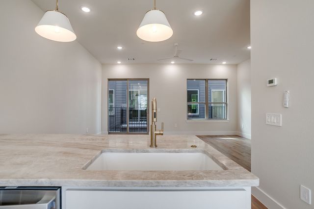 300 Foch Street 120, Fort Worth, TX 76107