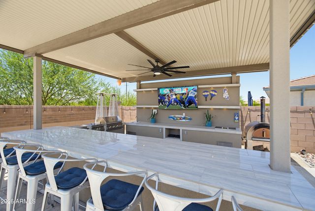 2515 E THORNTON Court, Gilbert, AZ 85297