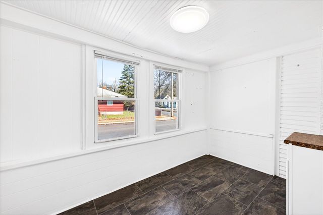 3201 6th Street, Muskegon, MI 49444