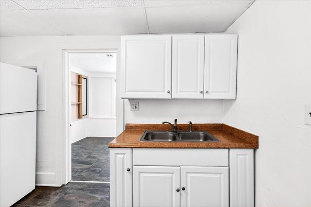 3201 6th Street, Muskegon, MI 49444